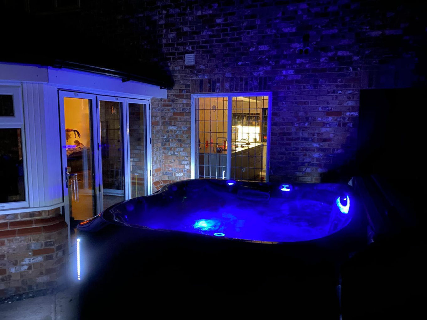 Hot Tub & Lighting